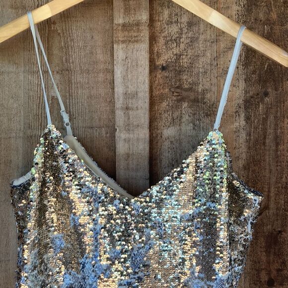 Cupcakes & Cashmere Candace V-neck Silver Sequin Slip Mini Dress-Snake-print - Picture 3 of 14